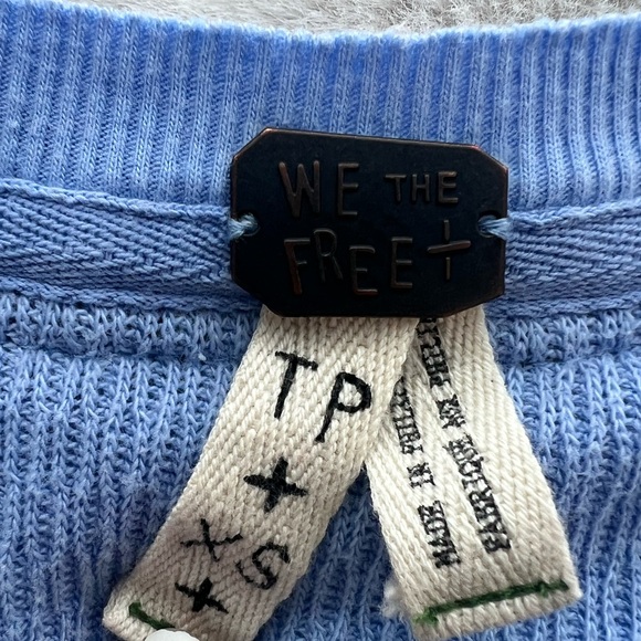 WE THE FREE Rainbow Embroidered Thermal Long Sleeve Top Size XS - Picture 6 of 7